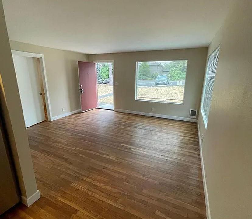 2nd image of 410 420th St #205