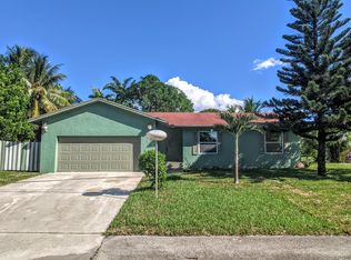 2888 S Seacrest Boulevard, Boynton Beach, FL 33435