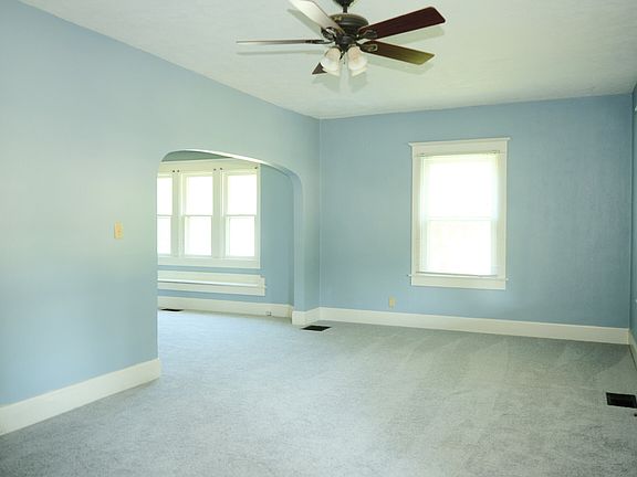 5th image of 4042 Otterbein Ave