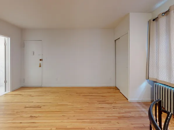 54 West 85th Street image 8 of 10