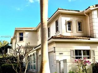 21025 NE 38th Ave #TOWNHOUSE 81, Miami, FL 33180