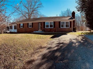 146 E. Cleve Street, Mount Airy, NC 27030