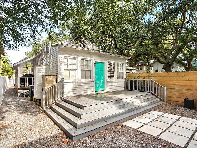 1335 Hillary St — Photo 16