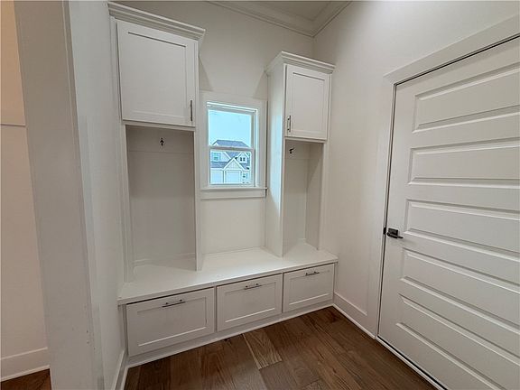 5th image of 2720 Amaris Ave