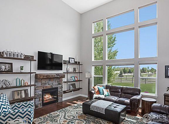 3rd image of 8493 Cherry Blossom Dr