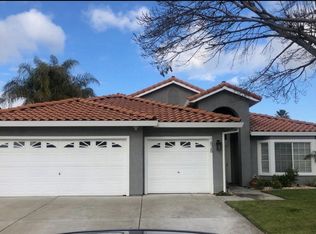 1828 Chabot Ct, Los Banos, CA 93635