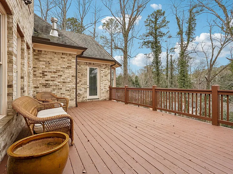 343 Summer Garden Dr — Photo 80