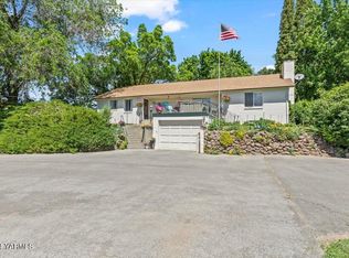 12408 Summitview Rd, Yakima, WA 98908