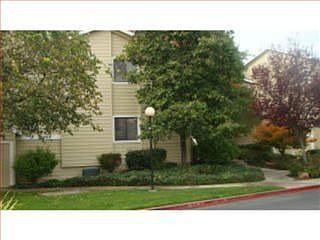 2nd image of 1715 Flickinger Ct