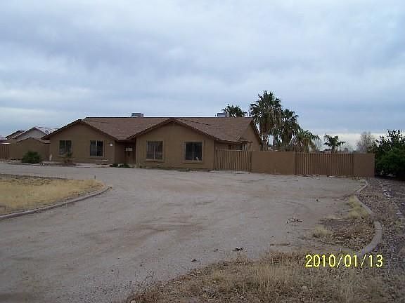 1st image of 7811 N 175th Ave