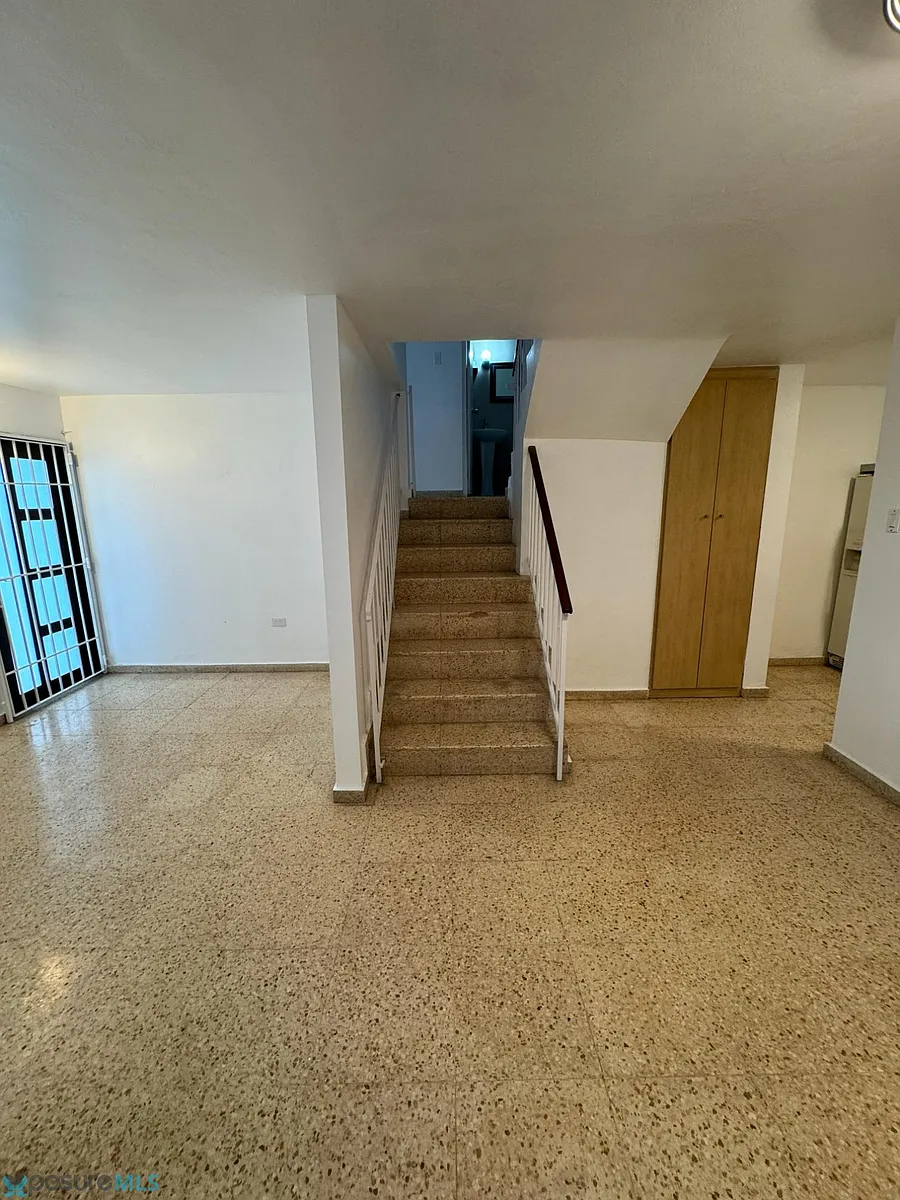 Building Photo - 390 Sargento Luis Marina #4