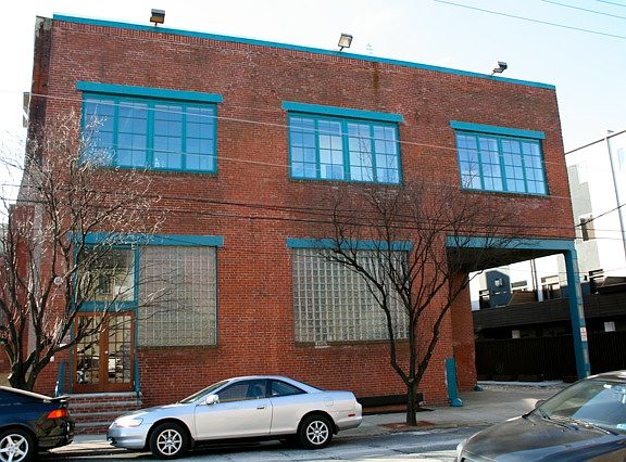 2nd image of 314 Brown St APT 105