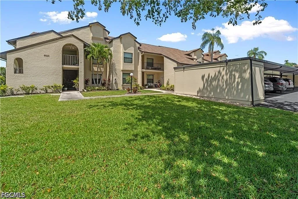 2 bed, 2.0 bath, 1043 sqft, $1,700 — Photo 3