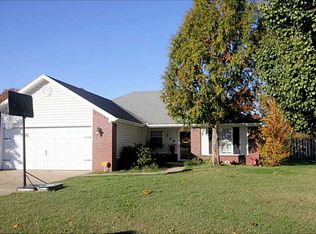 206 S Brandon St, Lowell, AR 72745
