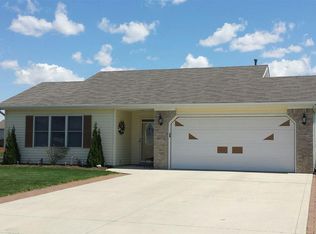 2118 Lorraine Dr, Auburn, IN