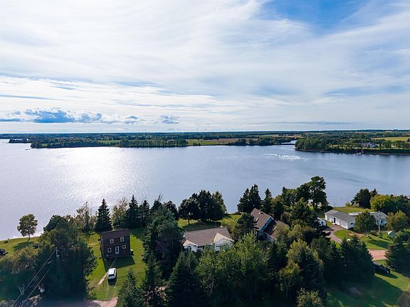 4th image of 25 Pitt Island Rd