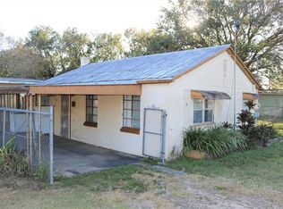 6 Center St, Frostproof, FL 33843