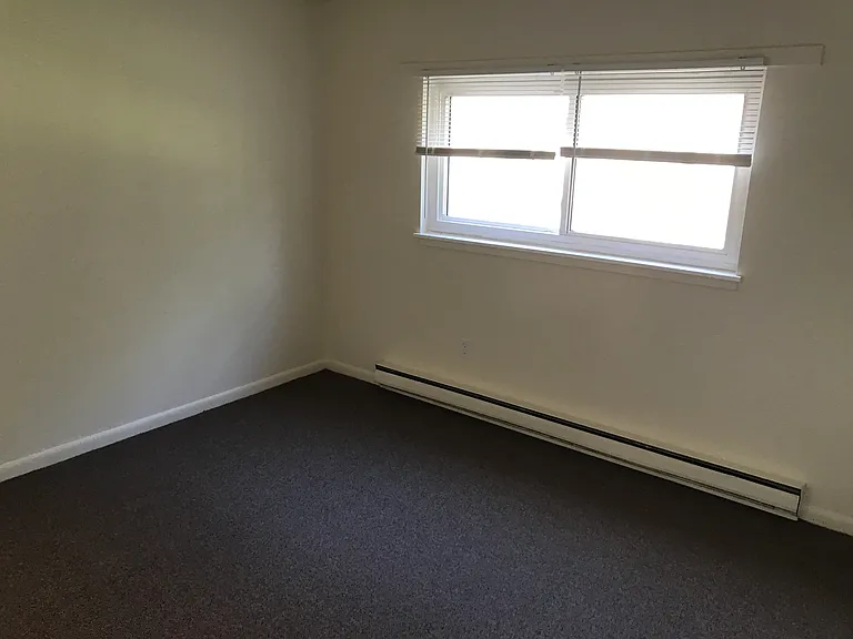 160 W Cedar St #23 — Photo 2
