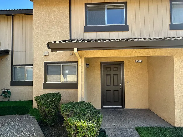3050 Andre Ln — Photo 1