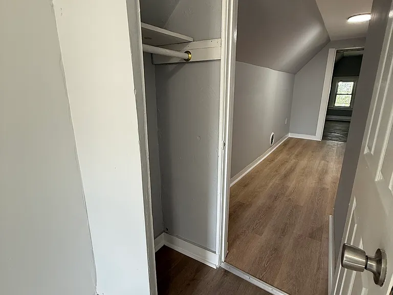 295 Lloyd St #2 — Photo 21