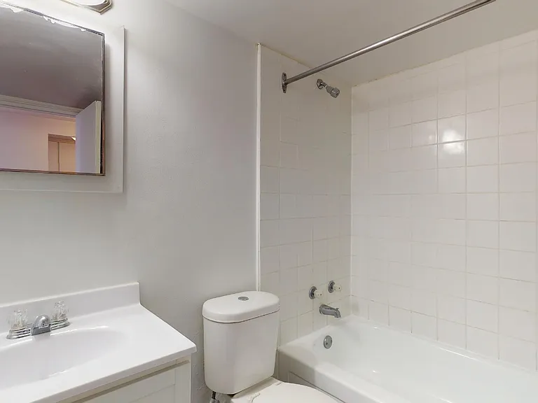 335 Maclaren St — Photo 25