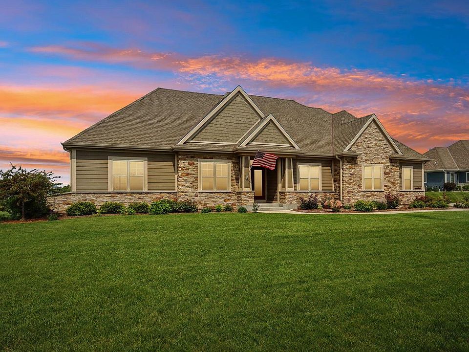 1671 Whistling Hill CIRCLE, Hartland, WI 53029 MLS 1875407 Zillow