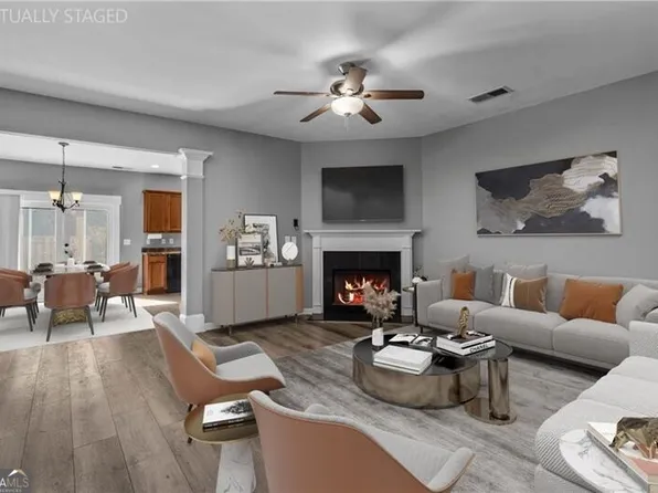 1880 Garbrooke Cv, Lawrenceville, GA 30045