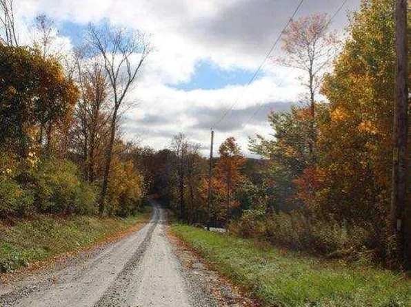 19 Jenks Rd, Cheshire, MA 01225