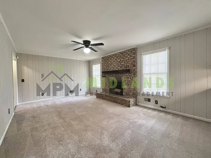 357 Creighton Dr — Photo 8