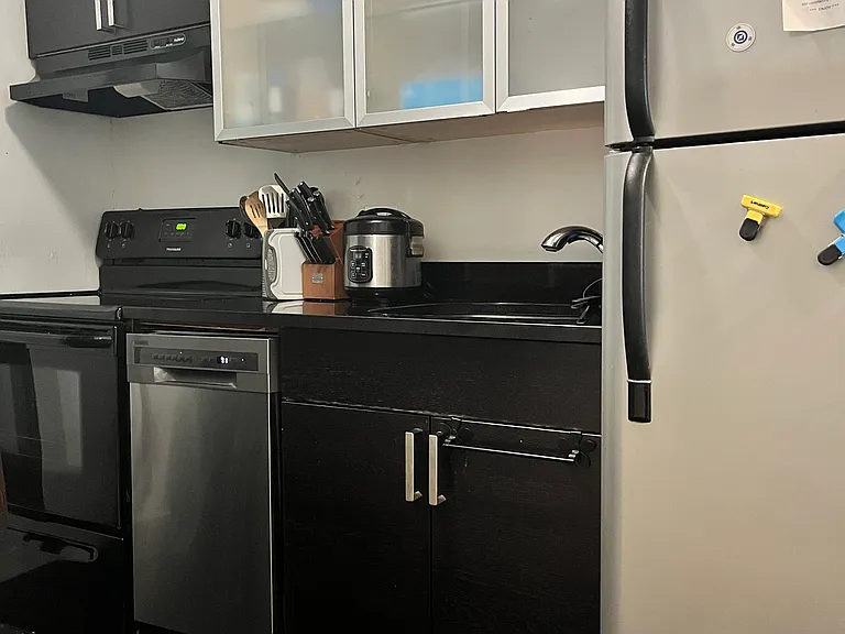21 Radcliffe Rd #3F — Photo 16