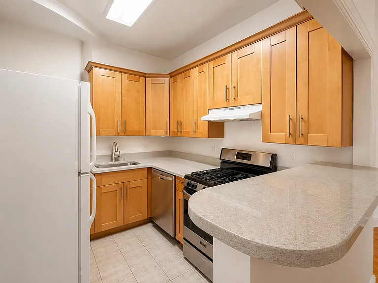 217 W 106th St #3W — Photo 11
