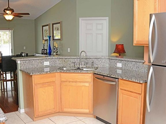 3rd image of 12443 Woodbury Cove Dr