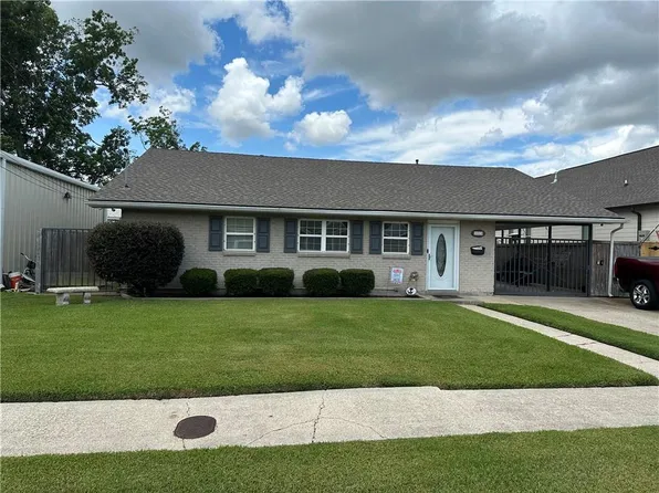 10515 Salem St, River Ridge, LA 70123