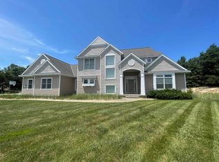 5155 Ruby Rdg, Holland, MI 49424