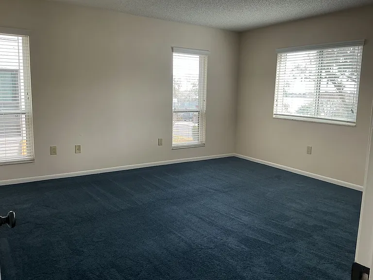 1 Lake Hollingsworth Dr #2 — Photo 8