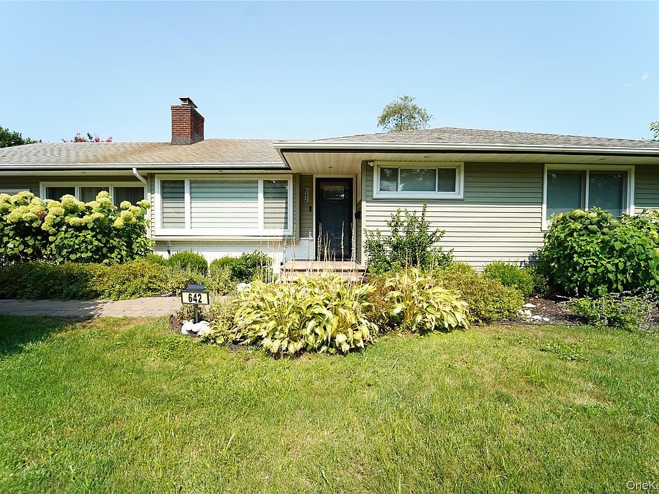 1st image of 642 Salisbury Park Drive