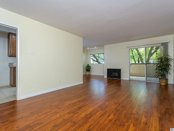5th image of 2386 E Del Mar Blvd Unit 114