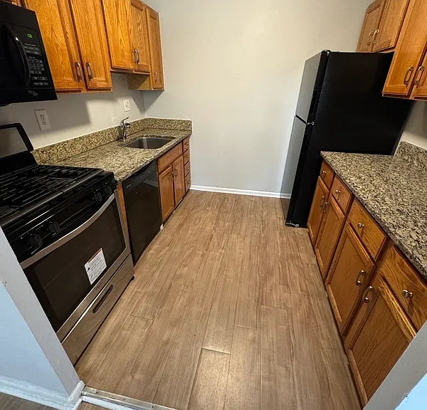 5616 Crenshaw Rd — Photo 4