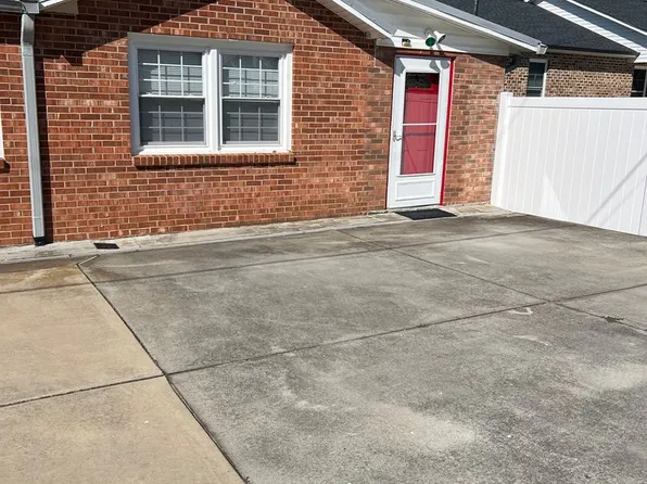 514 Monroe St, Lincolnton, NC 28092