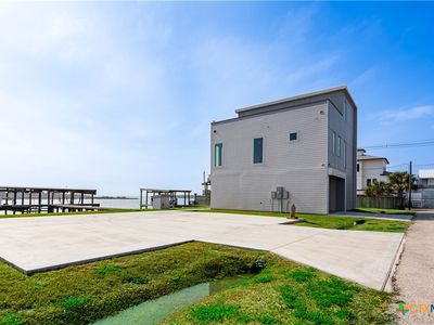 0 W Water St, Pt O Connor, TX, 77982