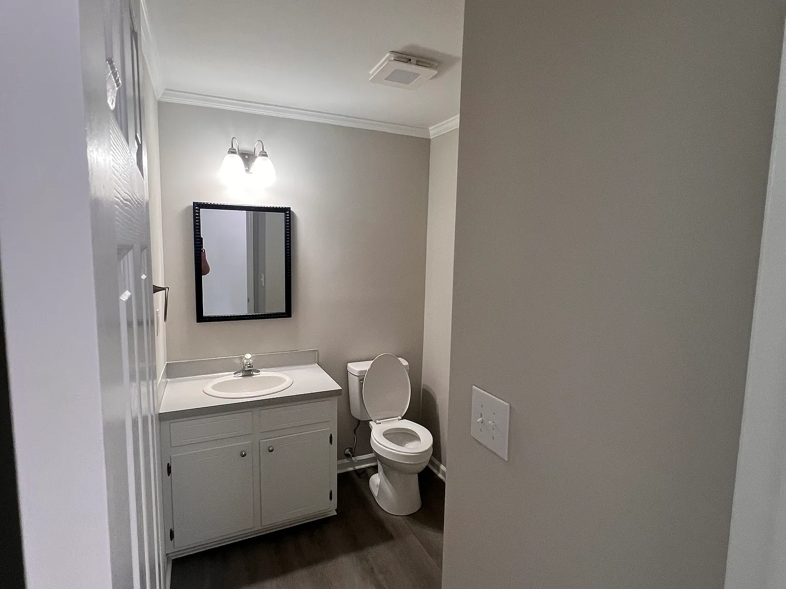 3 bed, 2.5 bath, 1453 sqft, $1,350 — Photo 4
