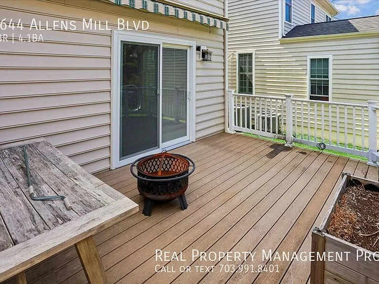 4644 Allens Mill Blvd — Photo 8