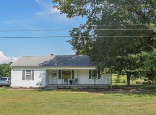 213 Marshall Cir, Greenwood, SC 29646