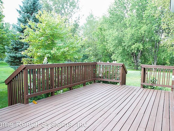 3rd image of 2755 Weston Ln N