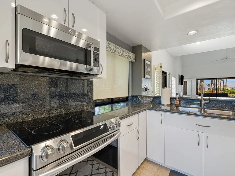 48635 Palo Verde Ct — Photo 15