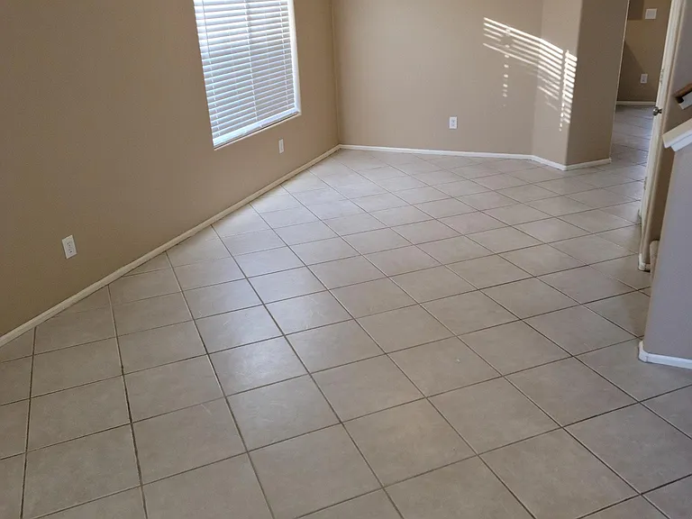 3618 E Potter Dr — Photo 12