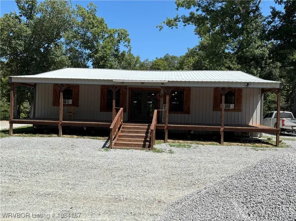 679310 Bird Ln, Honobia, OK 74549