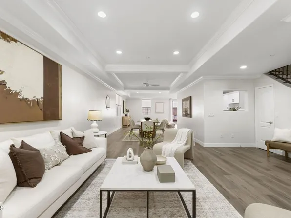 3974 Pennsylvania Ave Unit 109, La Crescenta, CA 91214