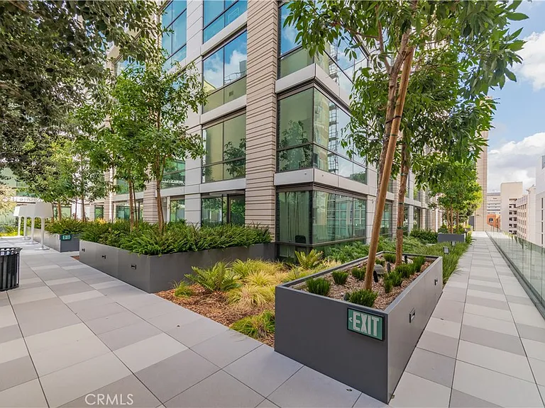 400 S Broadway Ave #1203 — Photo 20