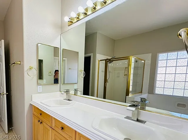 9804 Cornwall Crossing Ln — Photo 15